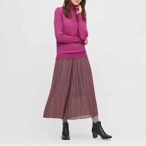 UNIQLO CHIFFON PLEATED SKIRT PANTS - Purple XS